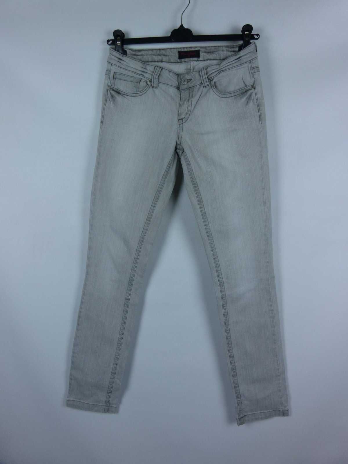 Miss Selfridge spodnie jeans 10L / 38