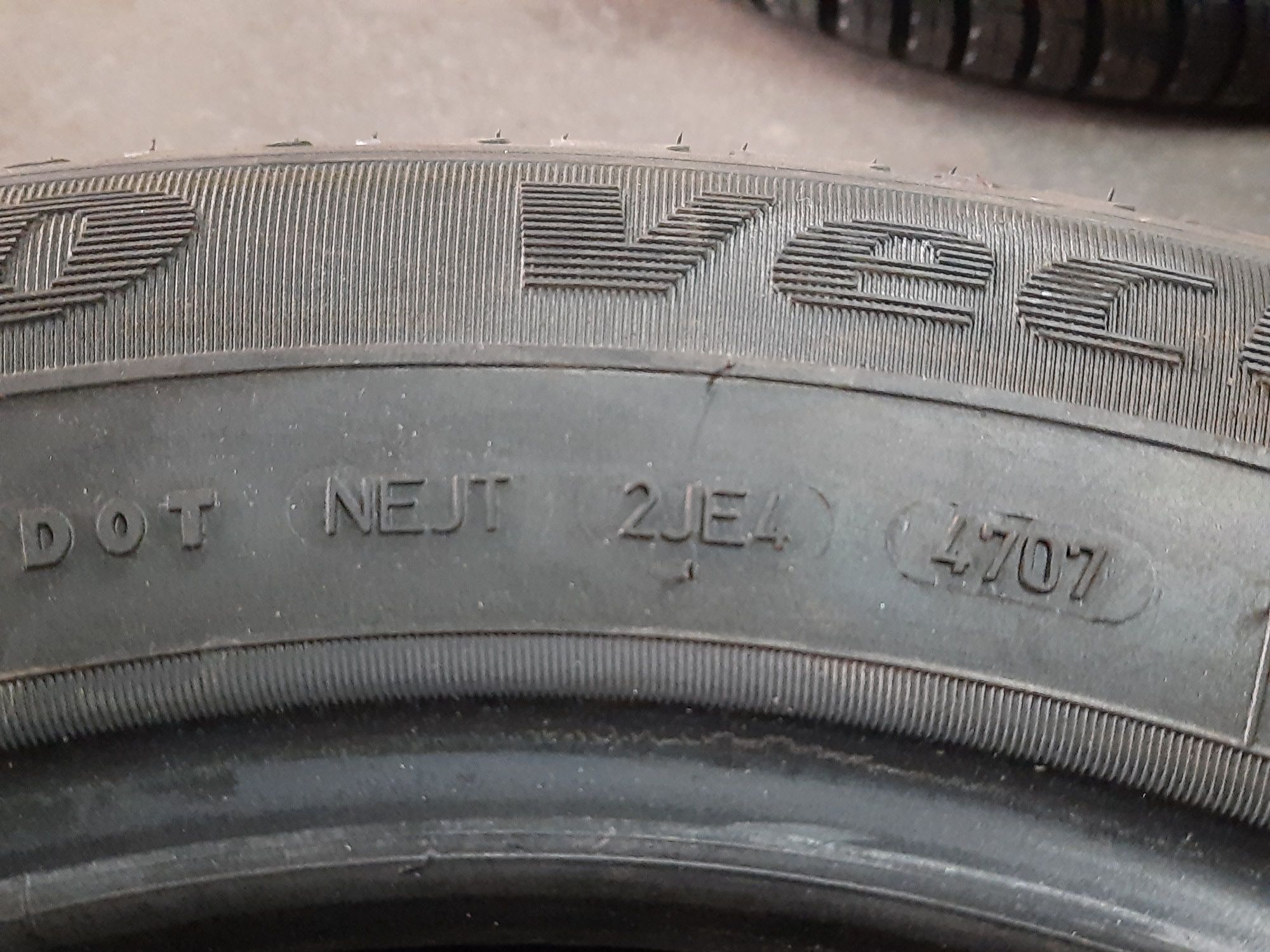 Opona 215/65R16C 106/104T Goodyear Cargo Vector