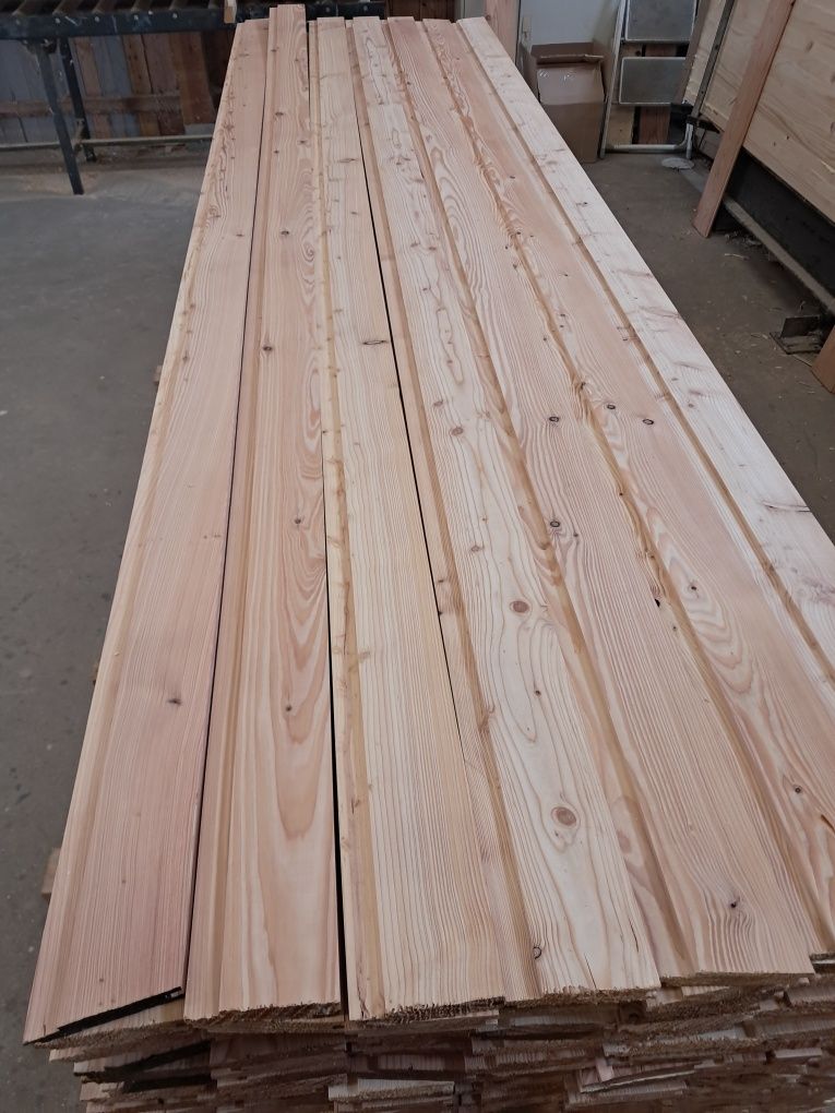 Deska elewacyjna modrzew 22 x 115mm , elewacja .