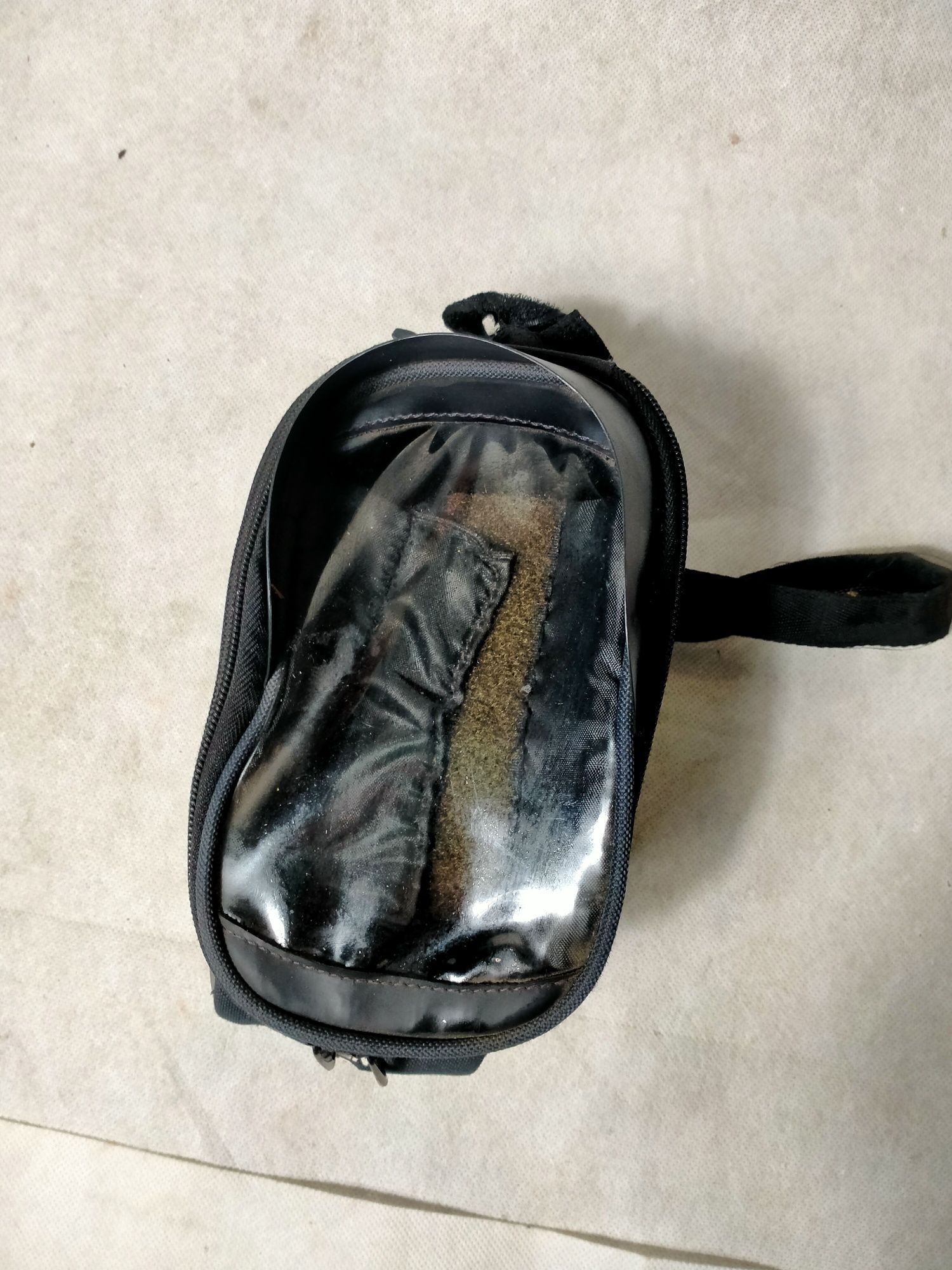Etui futerał na rower do telefonu