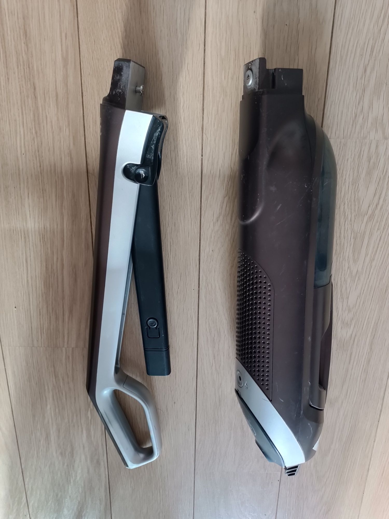 " Odkurzacz pionowy Bosch Flexxo Serie 4