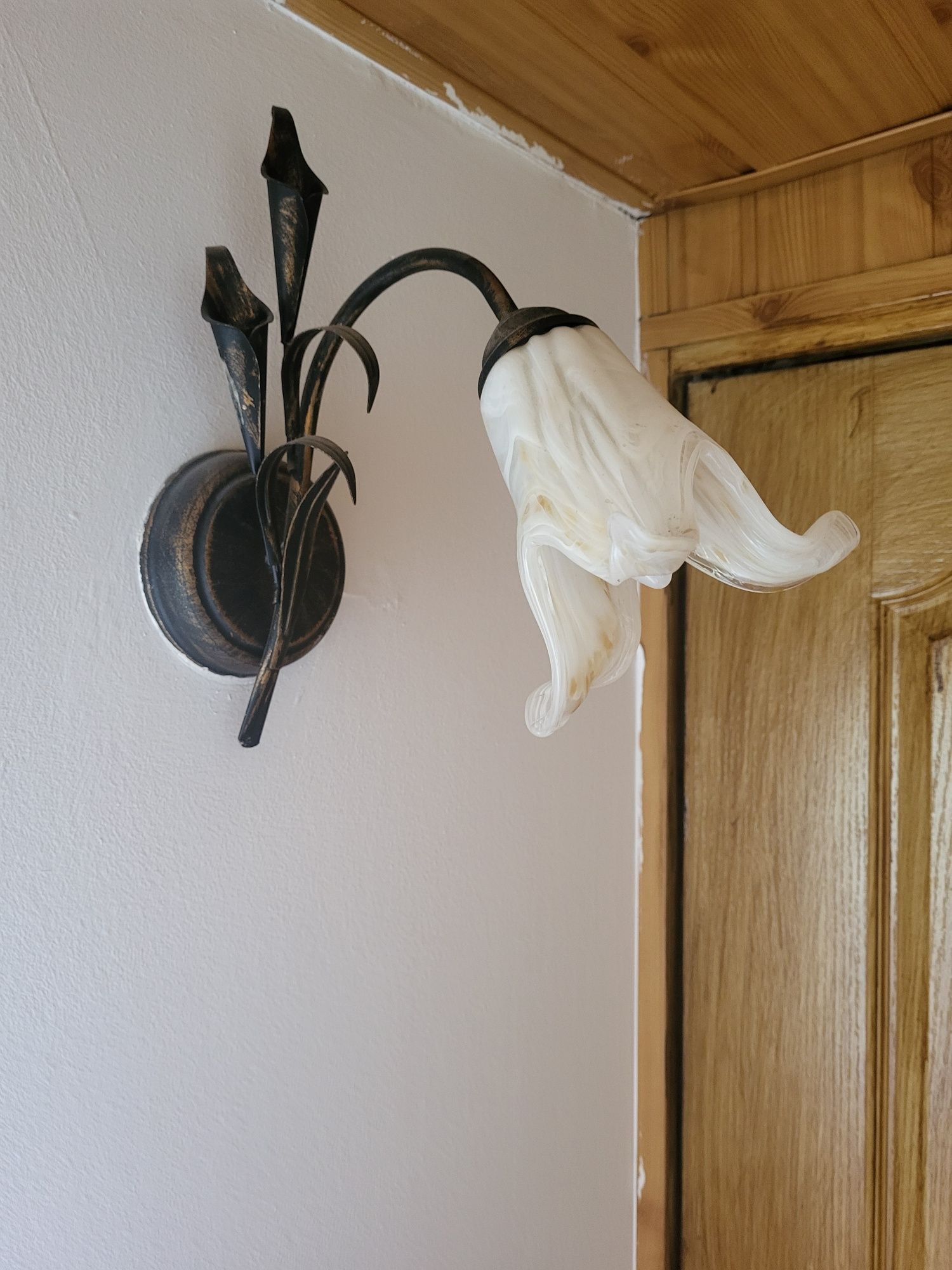 Sprzedam lampy ścienne 2 sztuki