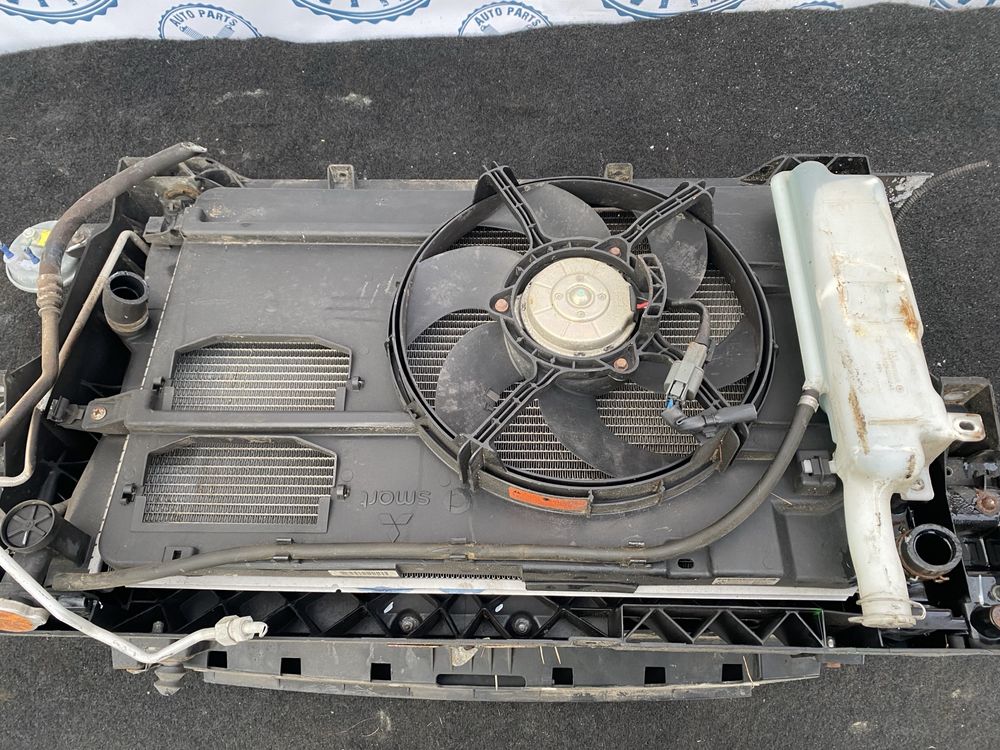 Телевізор, установочна панель Mitsubishi Colt 9 Z30 2004-2012