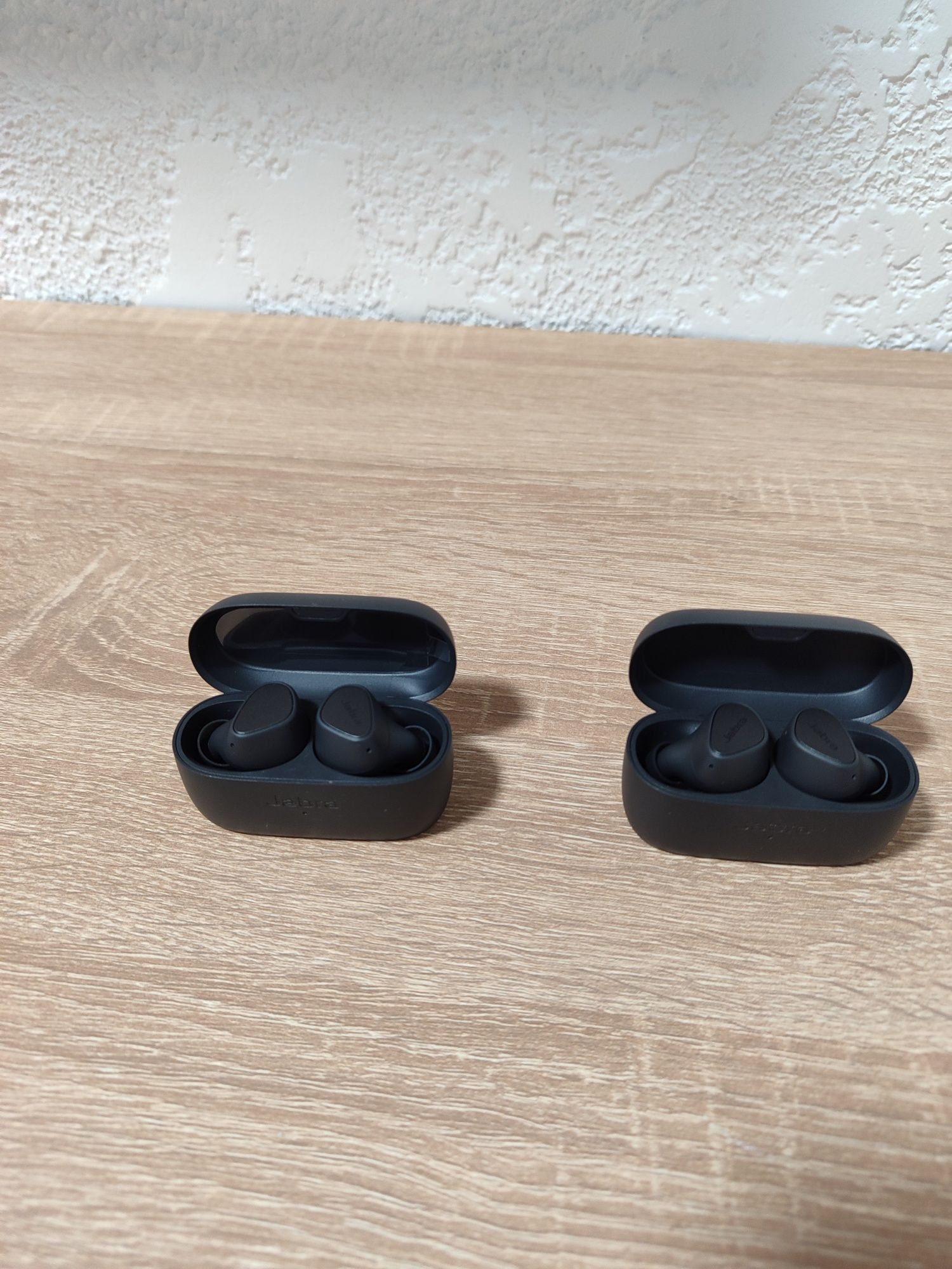 Бездротові навушники Jabra Elite 4 Gray