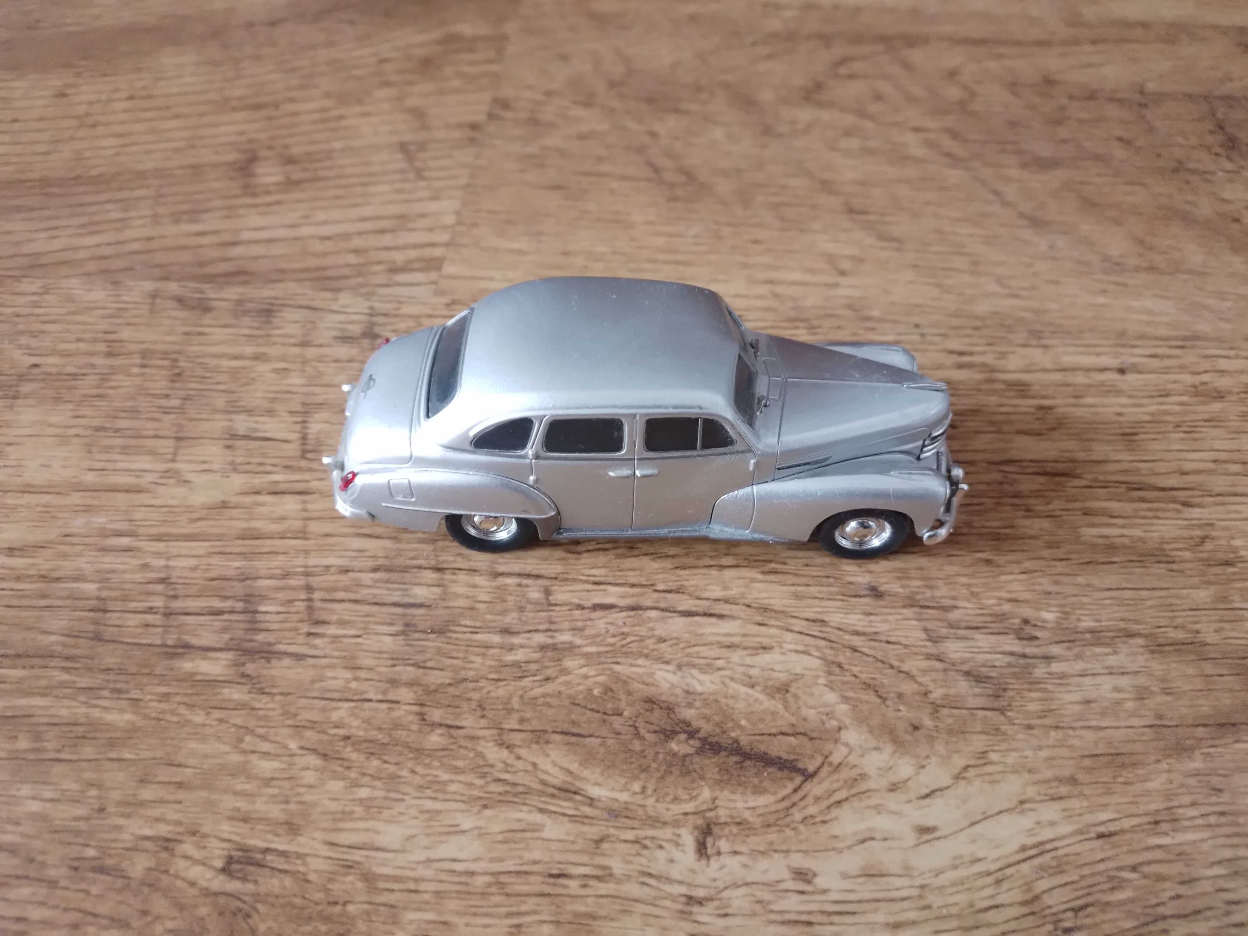 Opel Kapitan 1951, Opel Collection 1:43