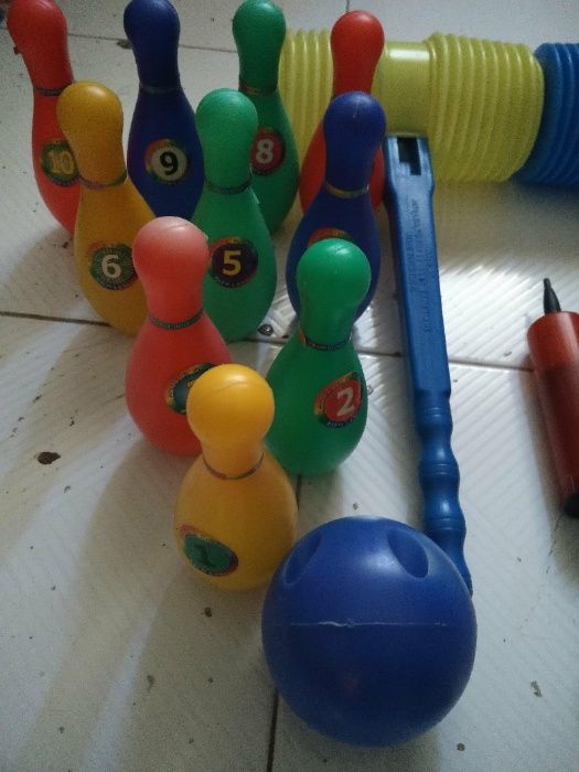 Conjunto de Brinquedos e Instrumentos Musicais
