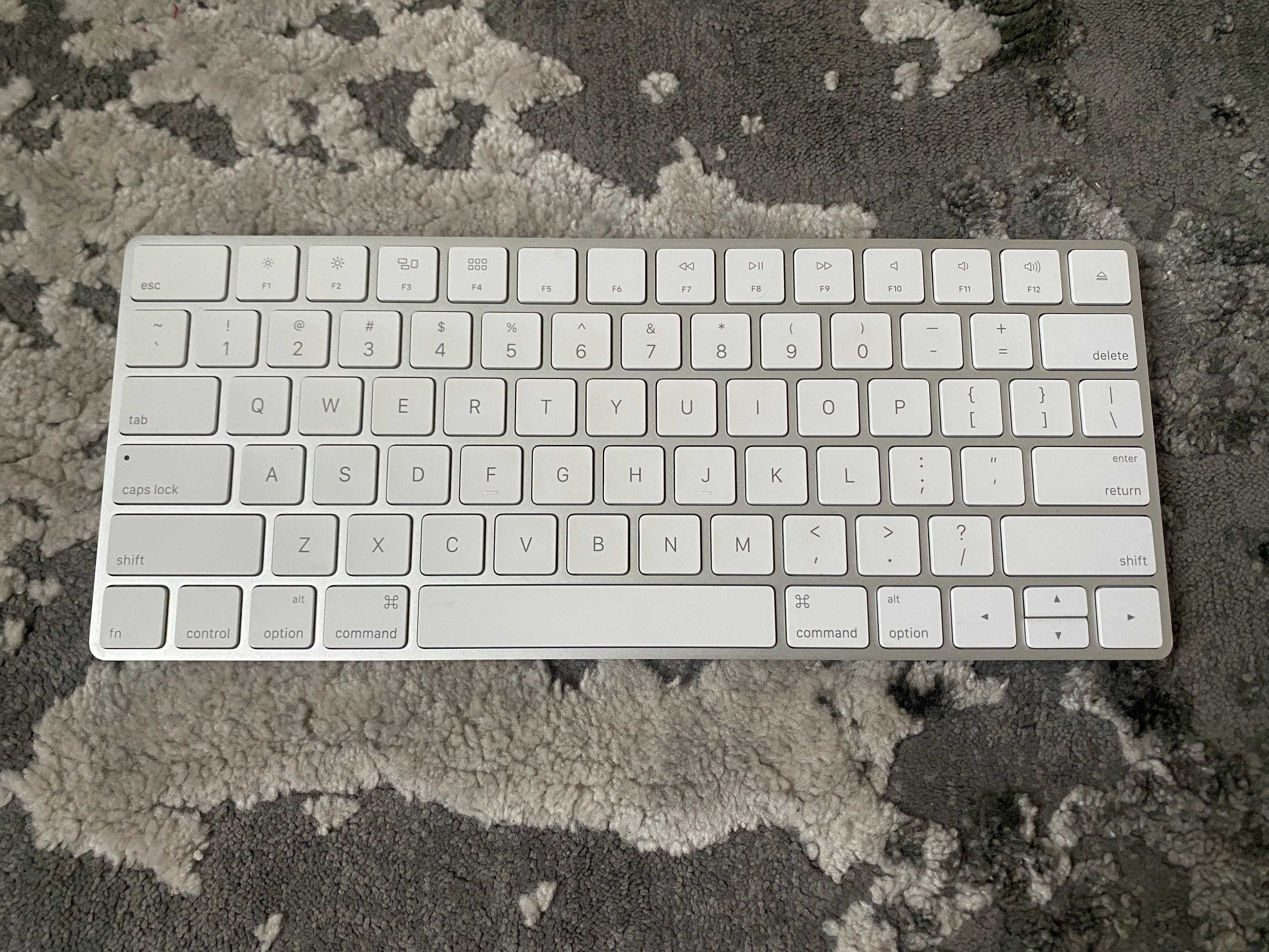 iMac 27, 2015 5K, 4-Core i7 4,0, 3TB FD, 32RAM, AMD R9 M395X 4 ГБ -TOP