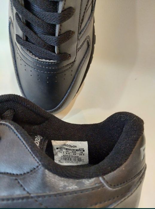 Кроссовки Reebok размер 43
