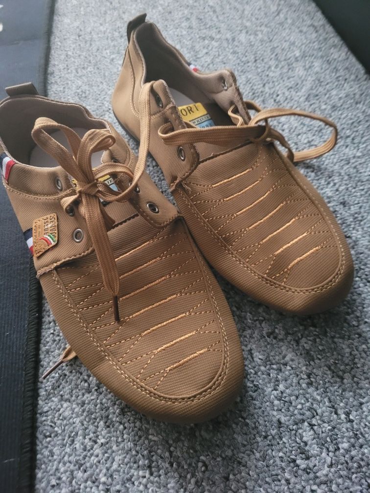 Buty męskie codziennego użytku rozmiar 46 nowe