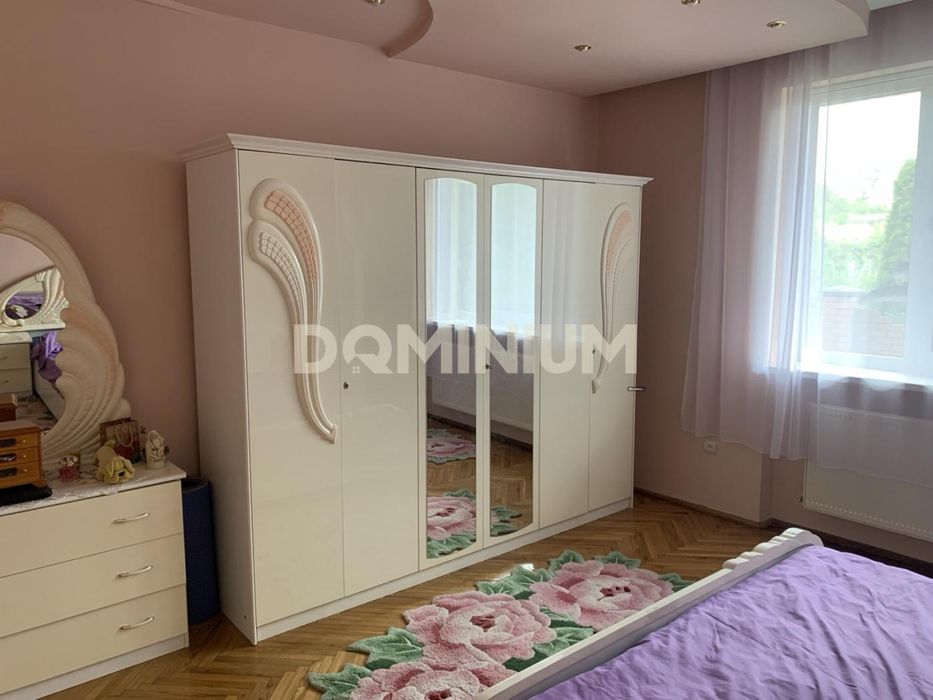 Продається чудовий будинок у м. Виноградів, вул. Чкалова