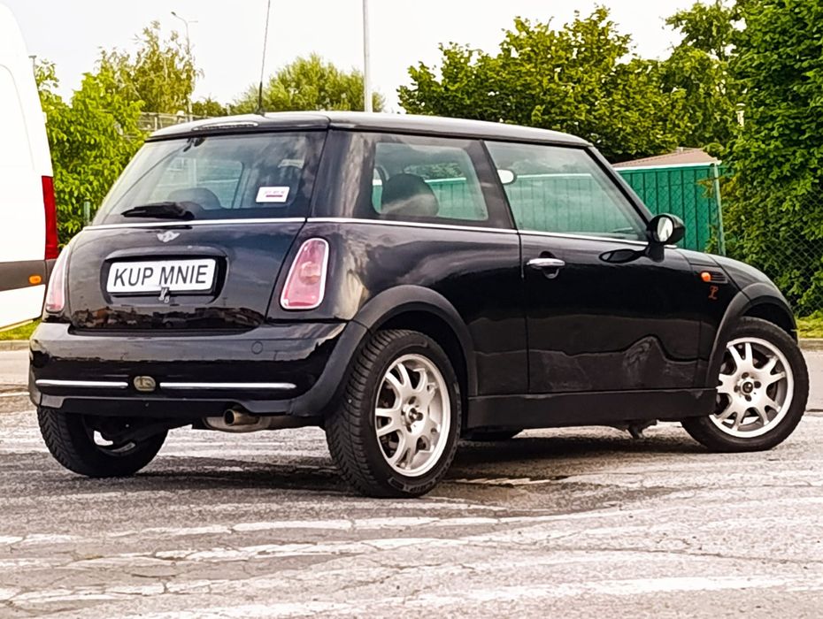 Mini Cooper 1.6B // 2004 // Super Stan // Klima // Zamiana //

Samochó