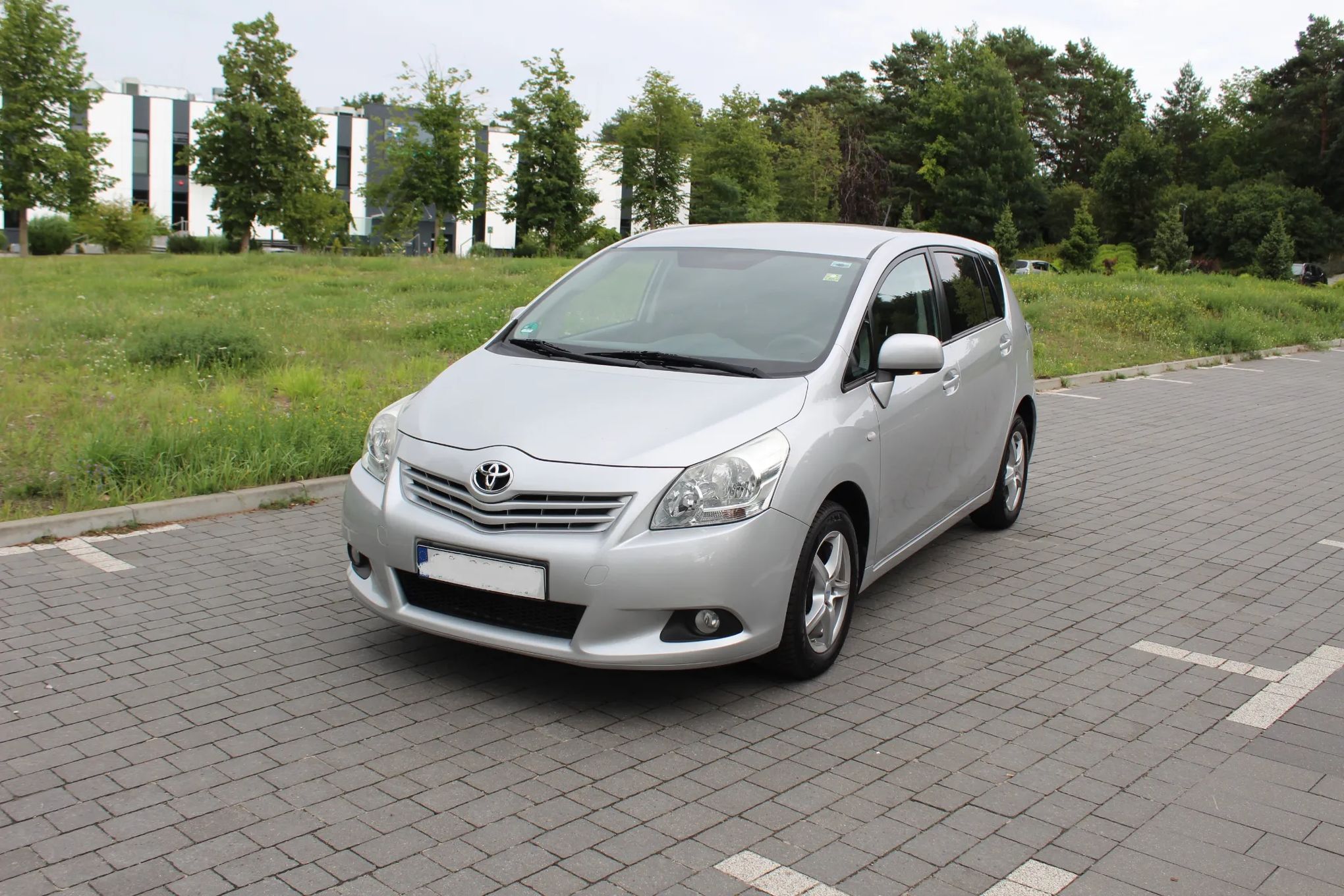 Toyota Verso 1.8-16v * Alu * Parktronik * 7-Miejsc * Zadbane