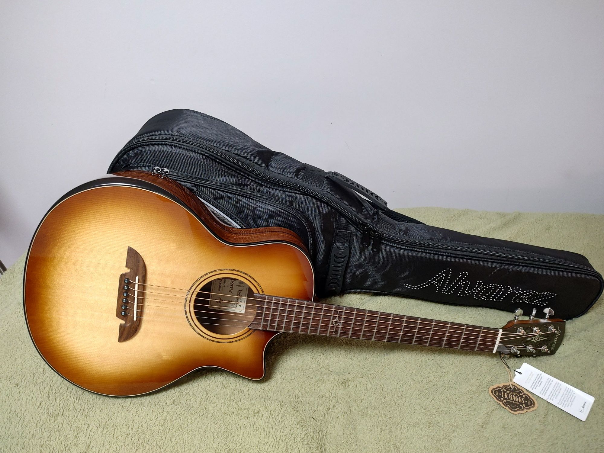 NOWA Alvarez LJP70CEARSHB gitara elektroakustyczna gryf 45 mm SOFTCASE