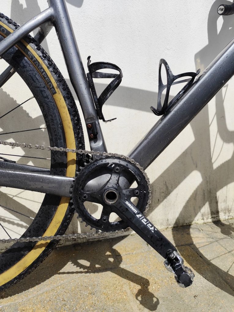 Bicicleta gravel ice gv10