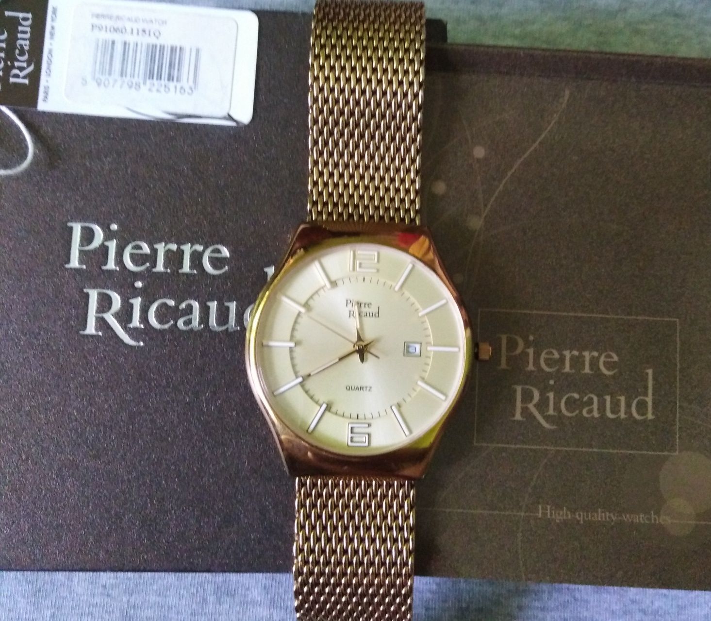 Продам часы  Pierre Ricaud