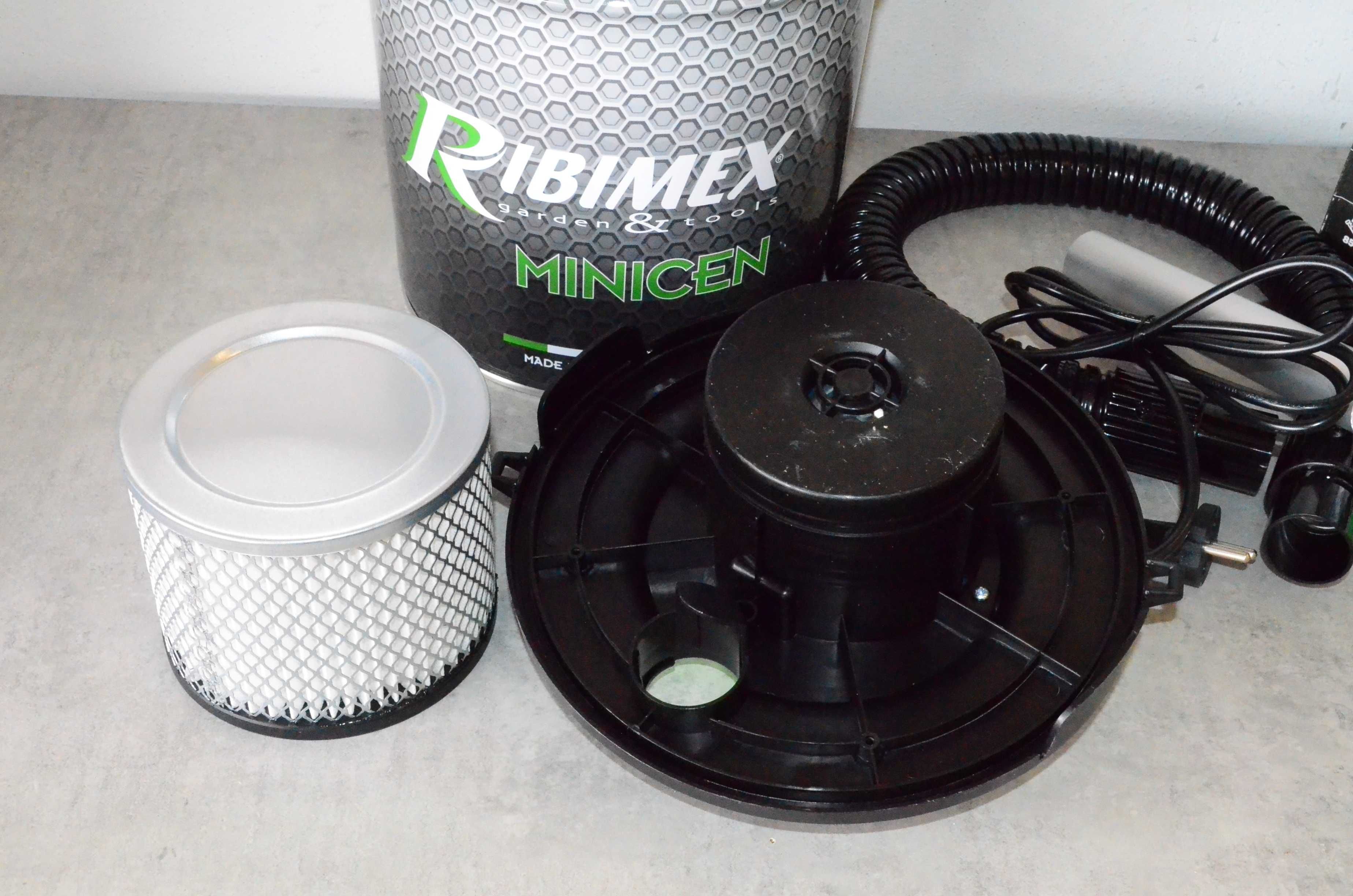 Odkurzacz do popiołu 10L 800W Ribimex Minicen z filtrem HEPA