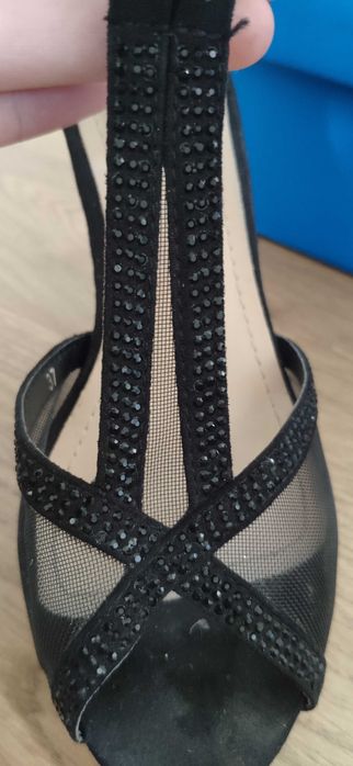 Sapatos de salto alto pretos da Salvatore giulianno, como novos