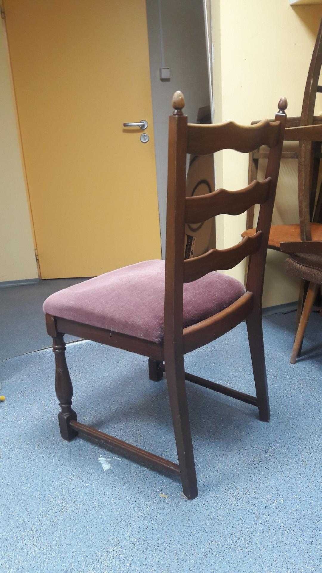 Krzesło /krzesła klasyczne salonowe