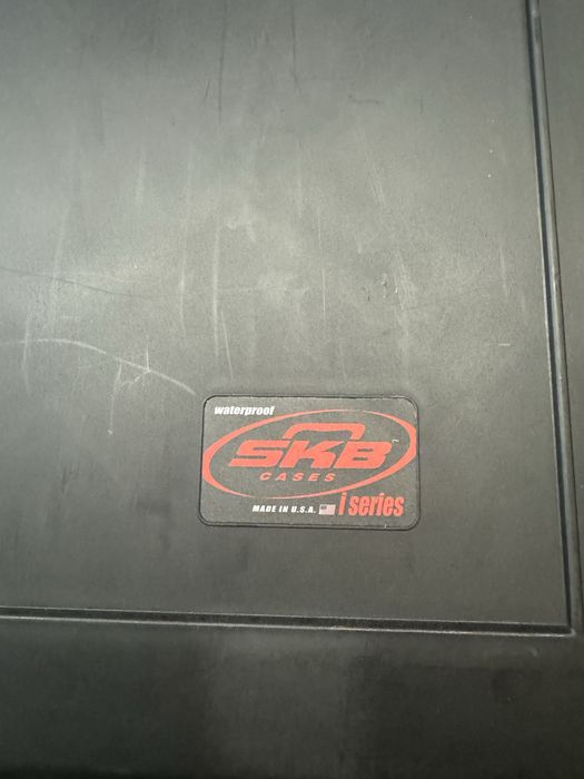 Skrzynia trznsportowa SKB cases duża