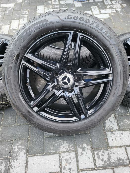 K230 Koła zimowe 17 Cali 5x112 Goodyear 205/60 Mercedes ET48 20r