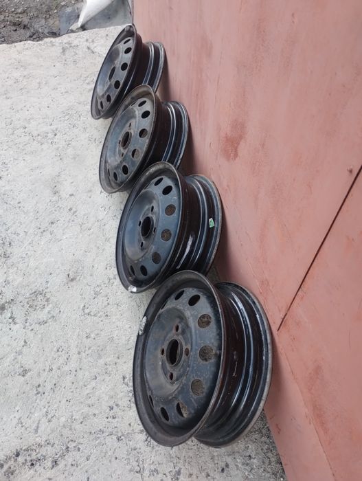 Продається комплект залізних дисків R 13, 4#100до авто Кіа, Хюндай