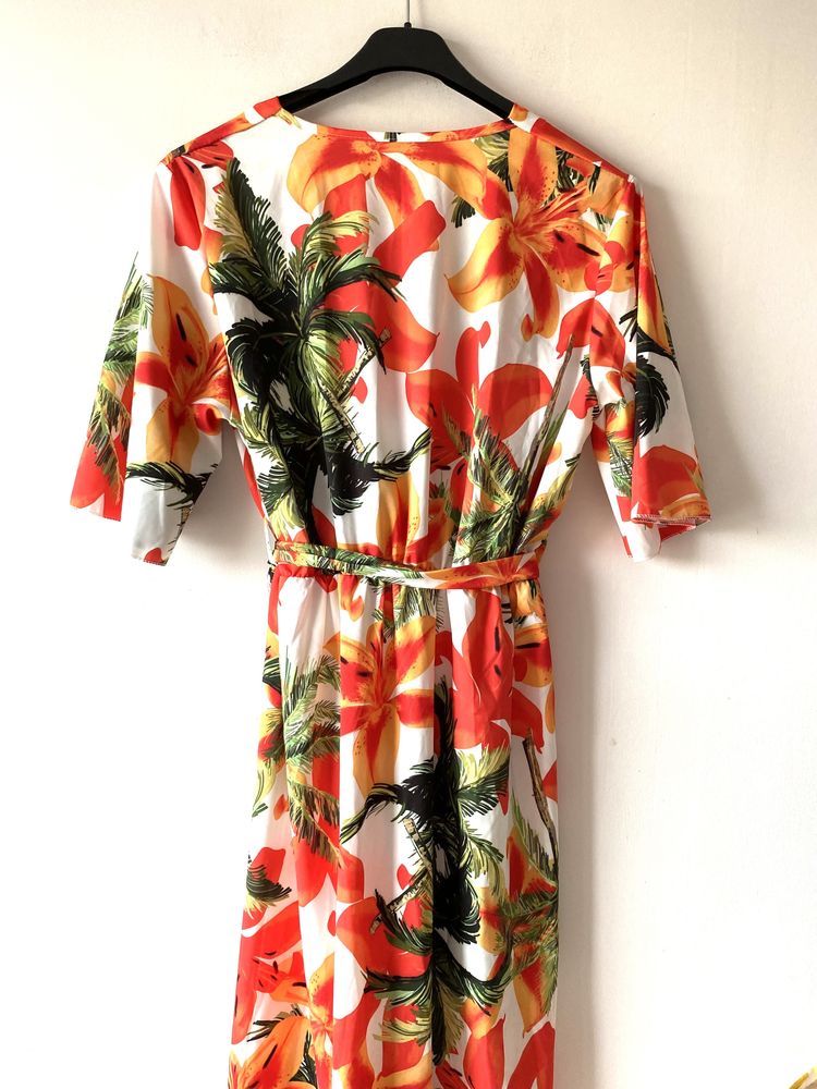Nowa tropikalna sukienka wzory wiązana butik