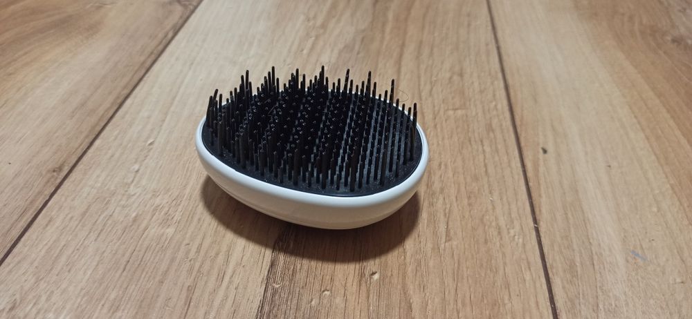 Szczotka do włosów nowa