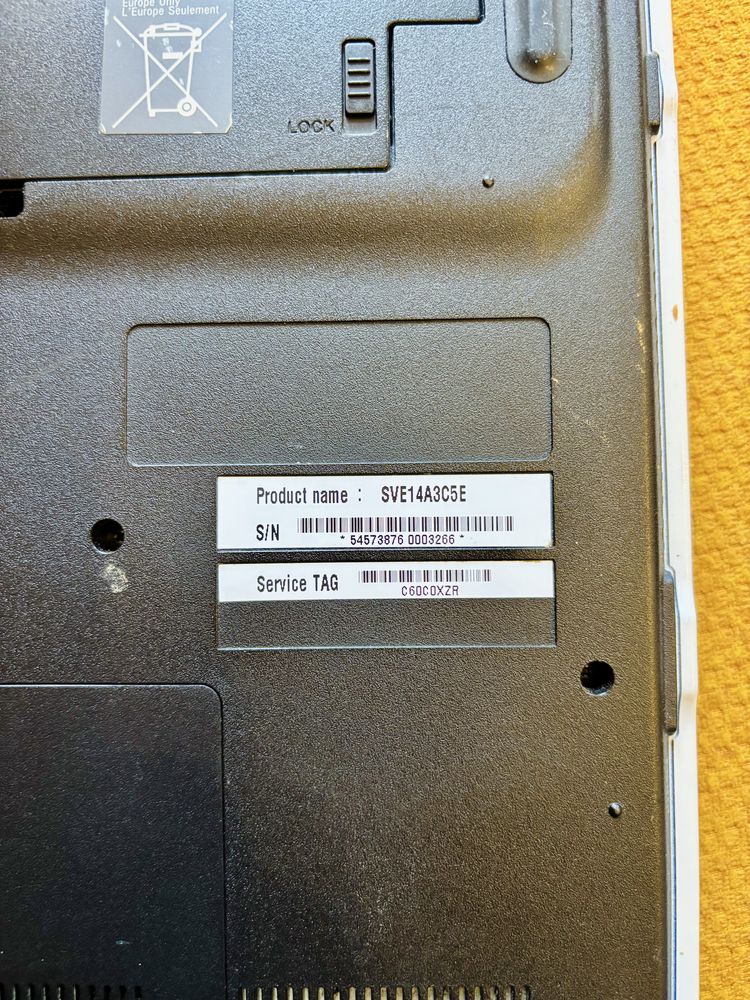 Sony VAIO - uszkodzona matryca