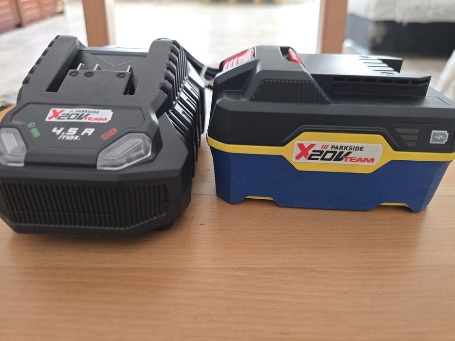 Rebarbadora Angular 20 V Limited

Edition