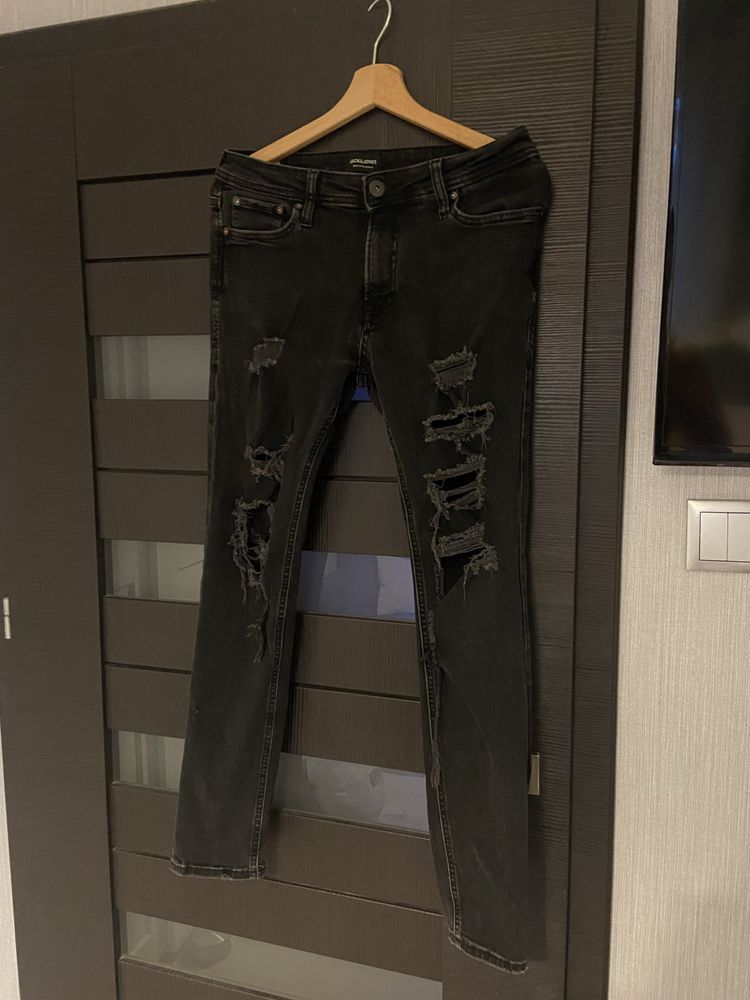 Czarne jeansy/spodnie z dziurami Jack&Jones