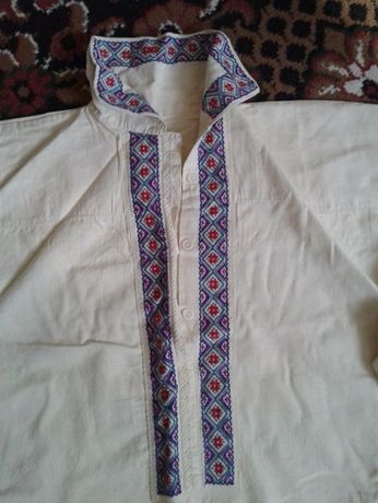 Старовинна українська чоловіча сорочка ручна вышивка