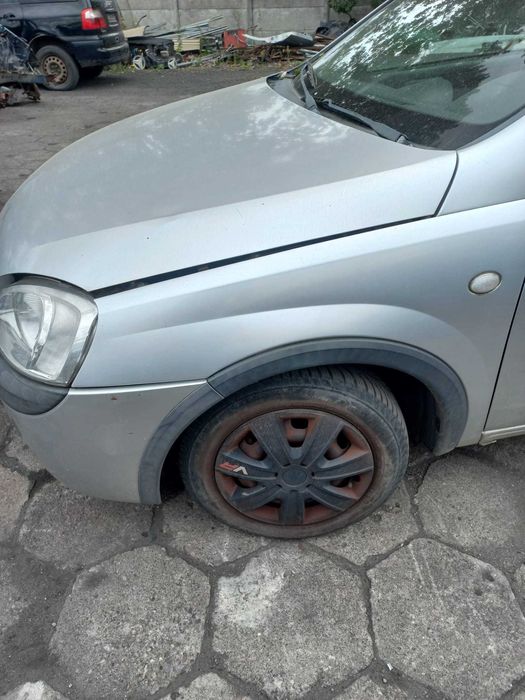 Opel Corsa C - błotnik lewy prawy