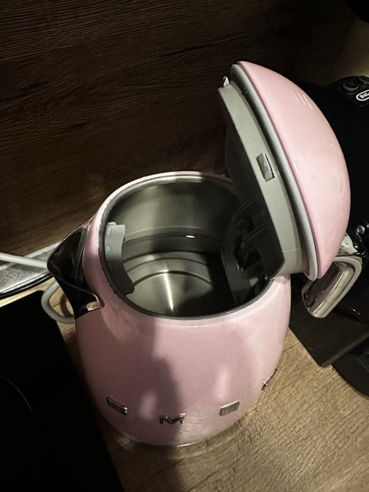 Czajnik elektryczny SMEG