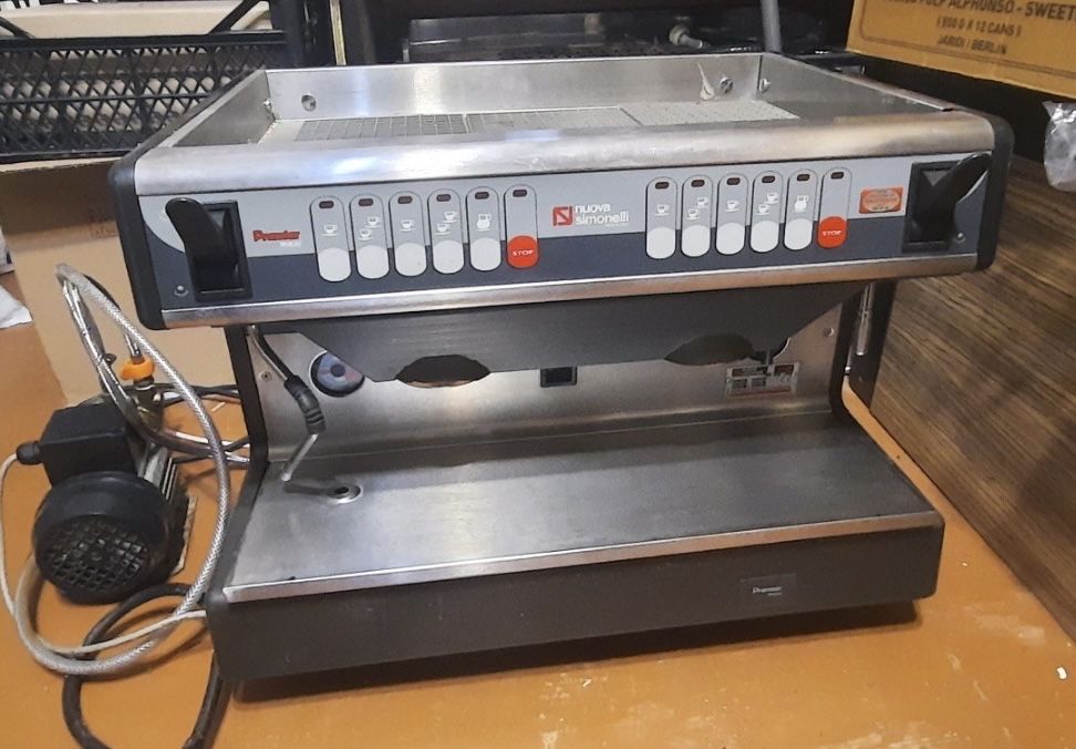 Оренда кавомашин  (проф. Кофемашин) в Черкасах