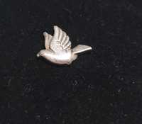 Кулон, значок, підвіска голуб у польоті срібло