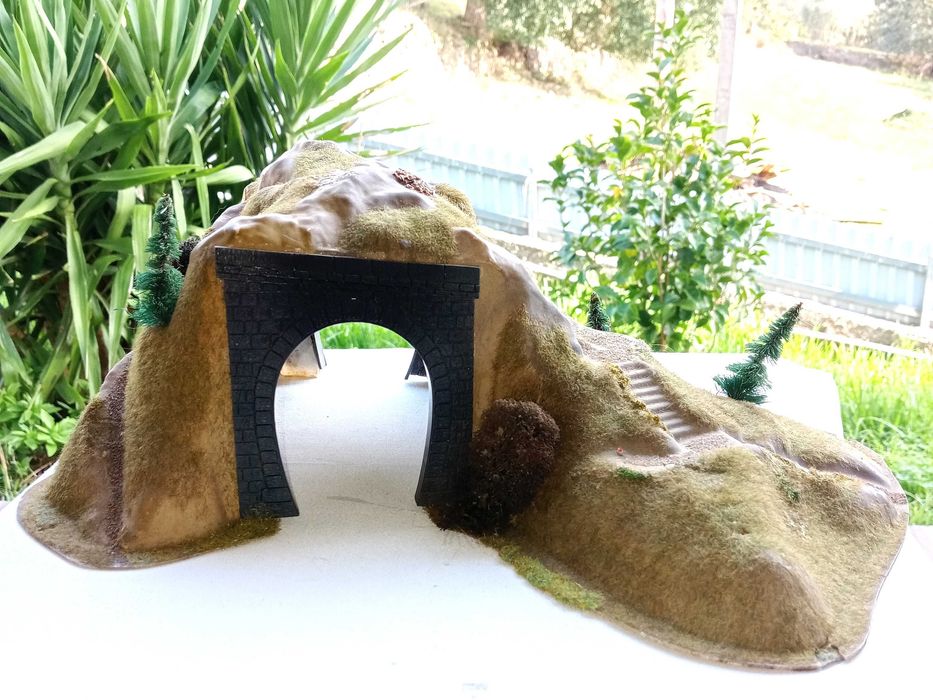 TÚNEL Ferroviário H0