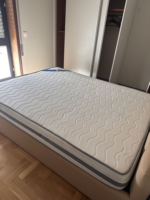 Colchao em muitito bom estado com 150/195