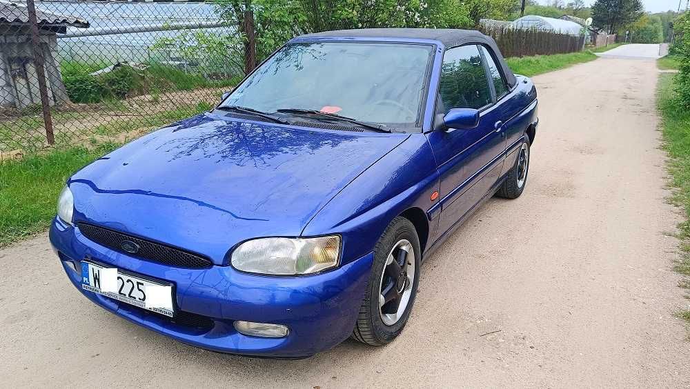 Unikat Cabrio ESCORT 1,6B 90KM LPG sekwencja Stag robi wrażenie Prywat