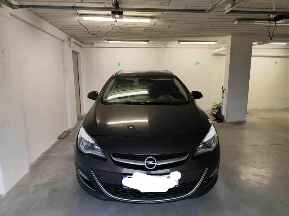 Opel astra Sports Tourer
