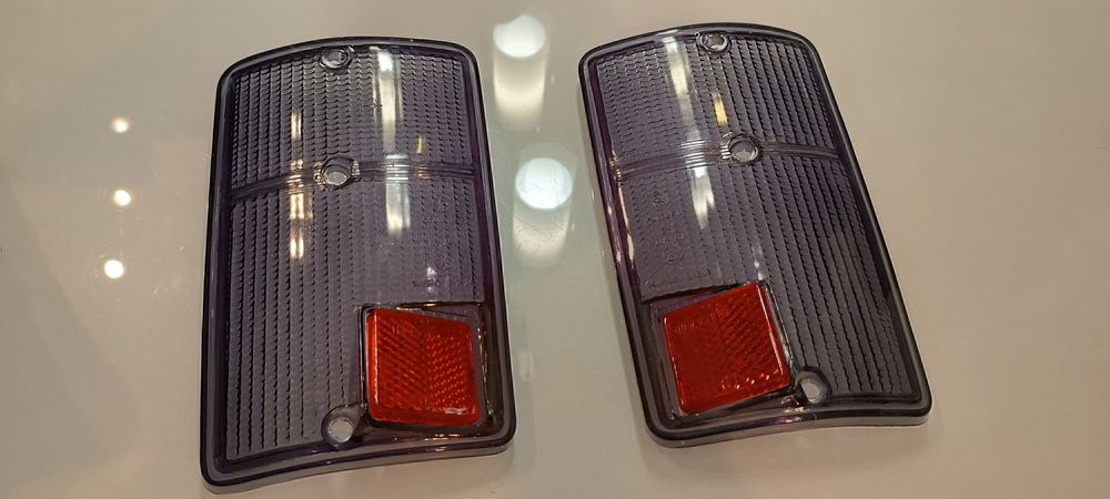 Fiat 126p klosze lamp tylnych tuning czarne nowe FL i St