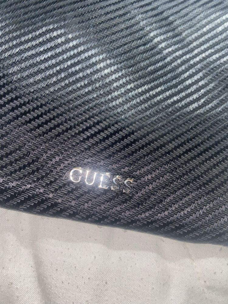 Bolsa guess como nova