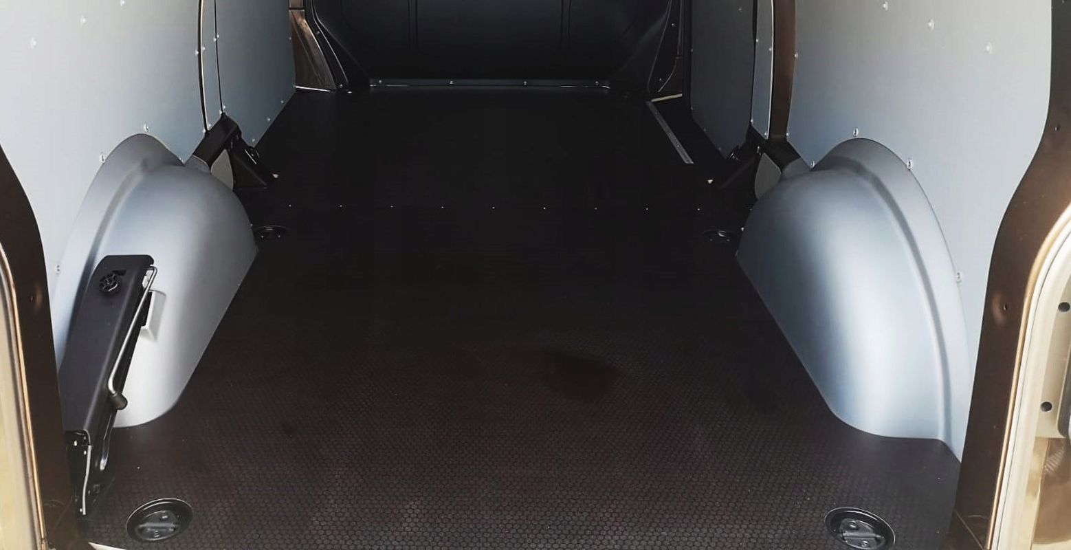 Opel Combo 2018+ Osłona Nakładka Nadkola Nadkole Plastikowe