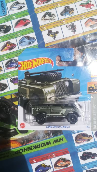 Hot Wheels M2024