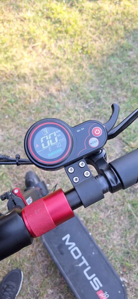 Hulajnoga motus pro 10