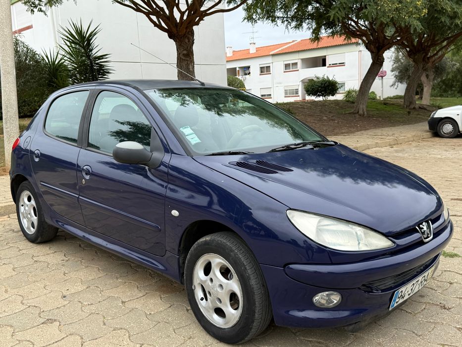 Peugeot 206 1.1i