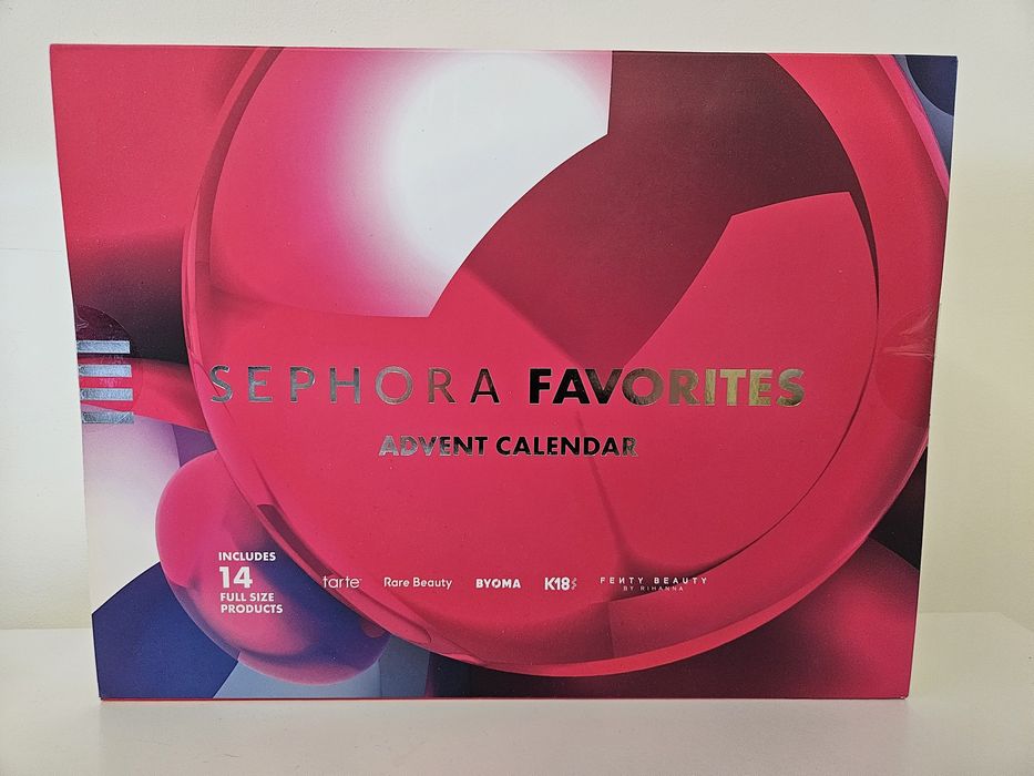 Nowy kalendarz adwentowy Sephora Favorites 2024