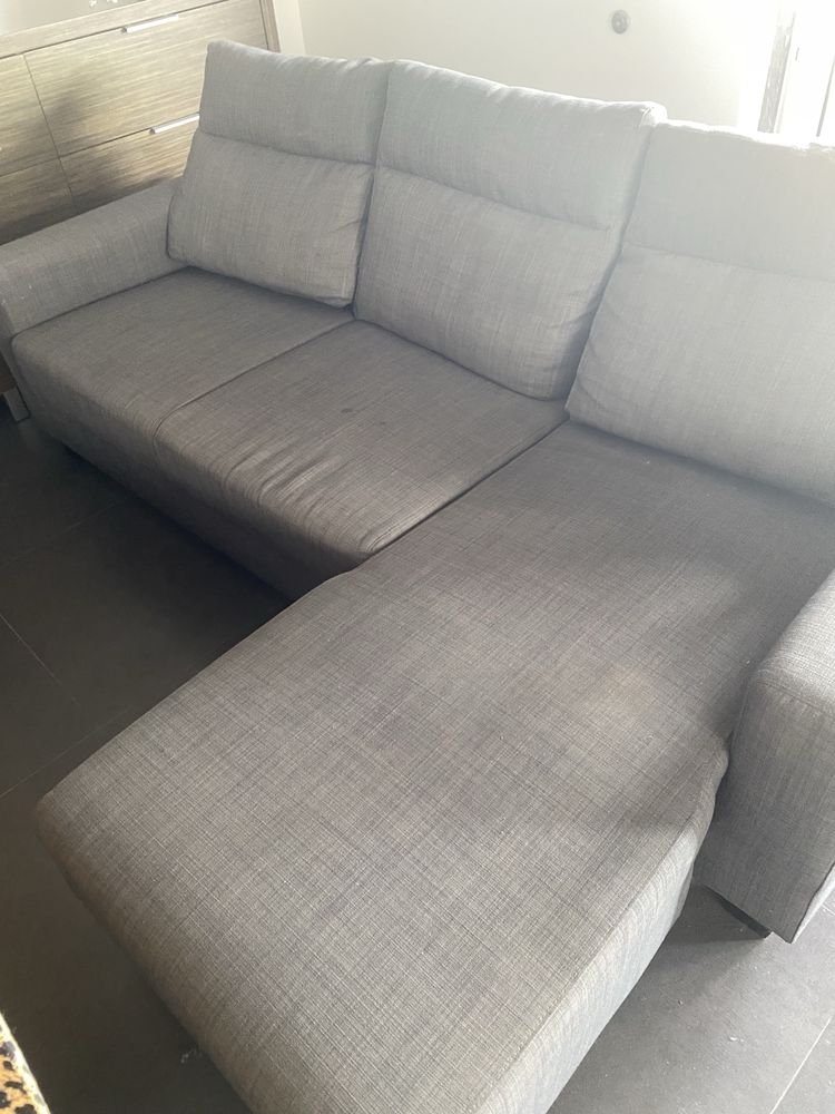Sofá do IKEA cinza