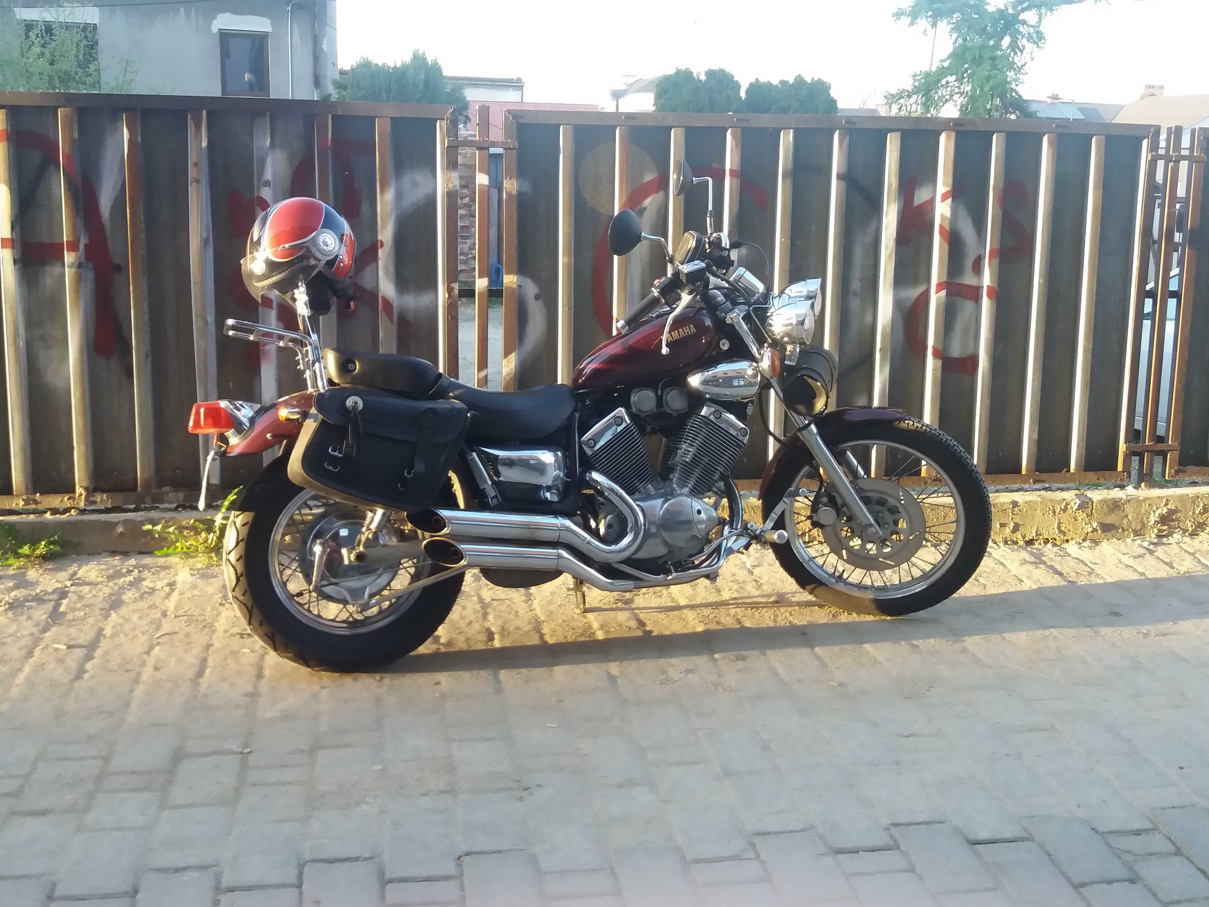 Yamaha  XV535  Virago,  bogato wyposażona