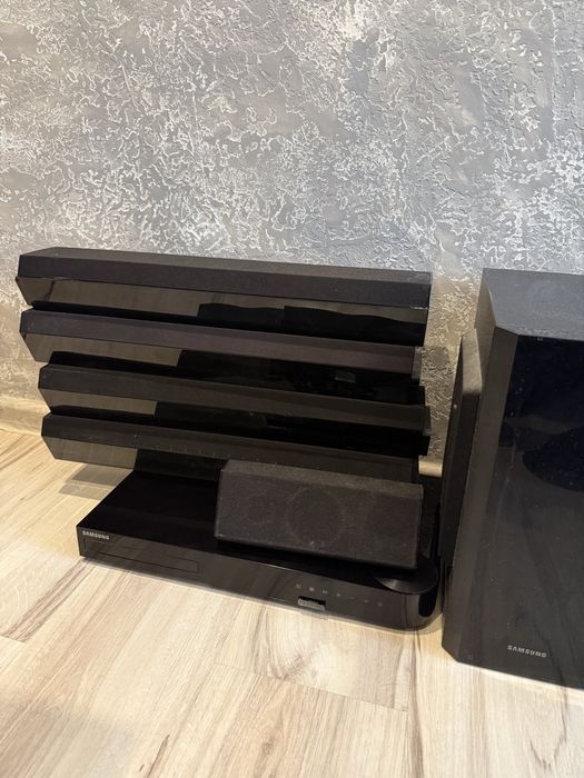 Kino domowe samsung HT-F5550