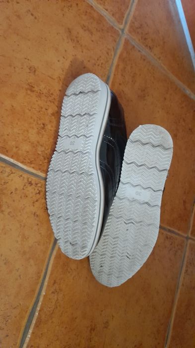 Oksfordki,półbuty,lakierki 39 Anna Field